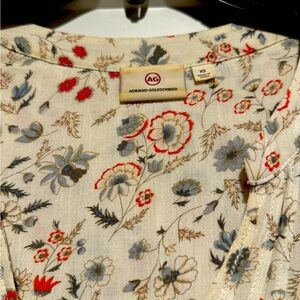 AG floral top